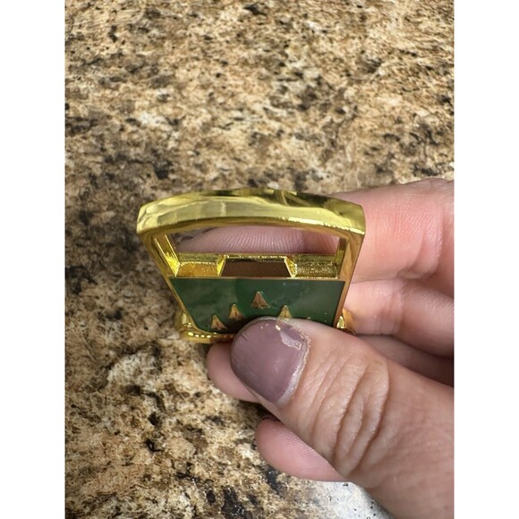 U.S. Army 70th Armor Crest "STRIKE SWIFTY" 2-70 Armor Vintage Bottle Opener - Picture 6 of 6